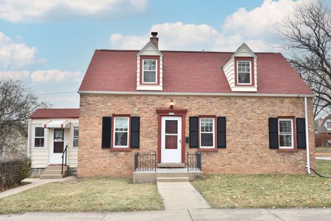 Photo of 6704 W Stevenson St, Milwaukee, WI 53213 (MLS # 1901544)