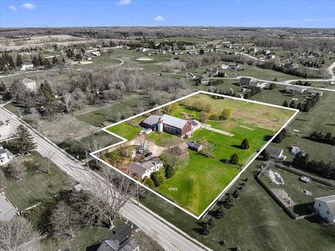 Photo of 613 County Highway H -, Farmington, WI 53021 (MLS # 1959317)