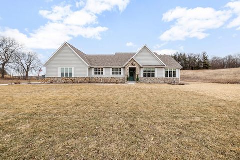 Photo of 1990 Paradise Dr, Trenton, WI 53095 (MLS # 1951491)