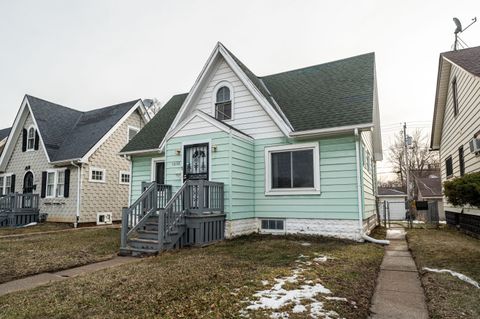 Photo of 4858 N 26th St, Milwaukee, WI 53209 (MLS # 1954460)