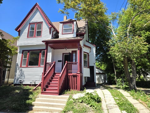 Photo of 1212 W Chambers St, Milwaukee, WI 53206 (MLS # 1984361)