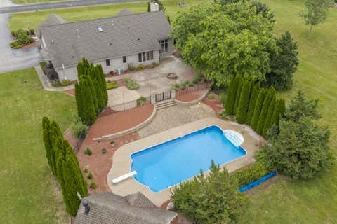 Photo of S88W34777 Nesting Ln, Eagle, WI 53119 (MLS # 1969483)