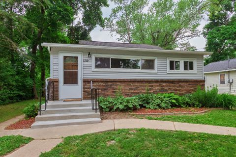 Photo of 1519 Dietrich Dr, Twin Lakes, WI 53181 (MLS # 1949619)