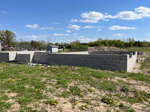Photo of W2525 Woodland Rd, Rubicon, WI 53035 (MLS # 1960739)