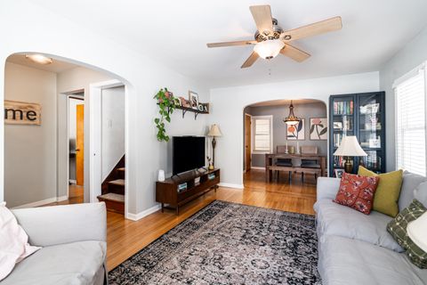 Photo of 3309 S Adams Ave, Milwaukee, WI 53207 (MLS # 1954115)