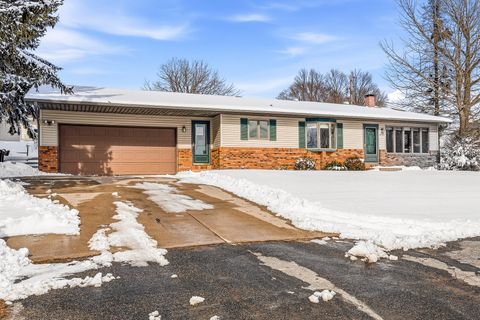 Photo of W4948 Mark Pl, Shelby, WI 54601 (MLS # 1951504)