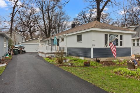 Photo of 2313 Haerle Ave, Twin Lakes, WI 53181 (MLS # 1958549)