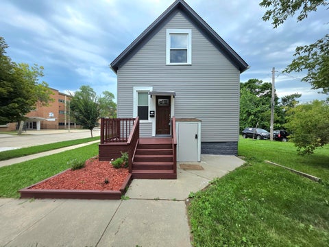 Photo of 2769 N 1st St, Milwaukee, WI 53212 (MLS # 1978992)