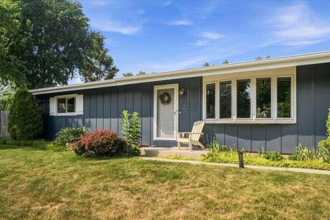 Photo of 1632 Parkway Dr, Port Washington, WI 53074 (MLS # 1972702)
