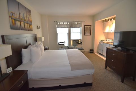 Photo of 1028 E Juneau Ave, Milwaukee, WI 53202 (MLS # 1963778)