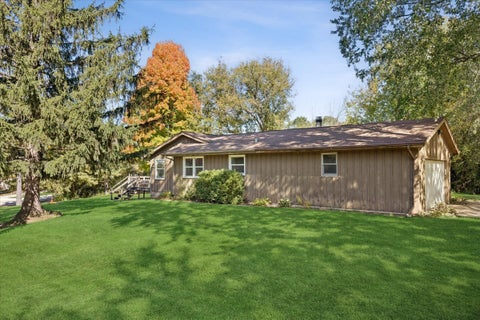 Photo of W5162 Strawberry Hill Rd, Sugar Creek, WI 53121 (MLS # 1984870)