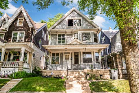 Photo of 606 N 29th St, Milwaukee, WI 53208 (MLS # 1970619)