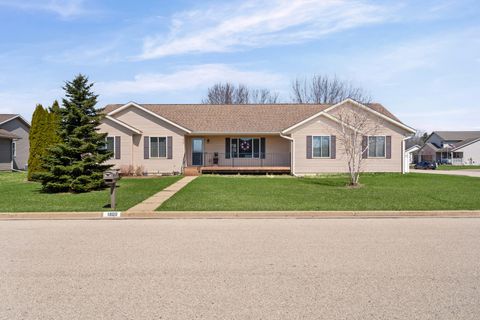 Photo of 1900 Cedarwood Ave, Sparta, WI 54656 (MLS # 1957277)