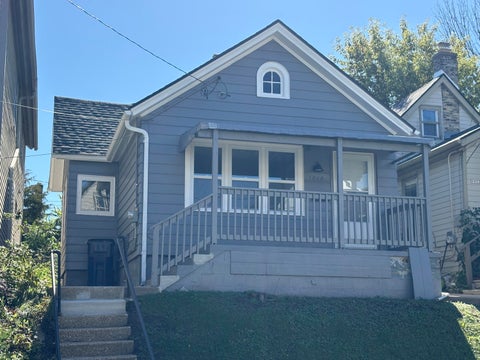Photo of 1017 E Pearson St, Milwaukee, WI 53202 (MLS # 1983138)