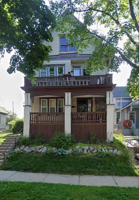 Photo of 2845 N Richards St, Milwaukee, WI 53212 (MLS # 1958678)