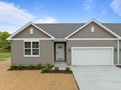 Photo of 1573 Meadowview Ct, Whitewater, WI 53190 (MLS # 1953646)