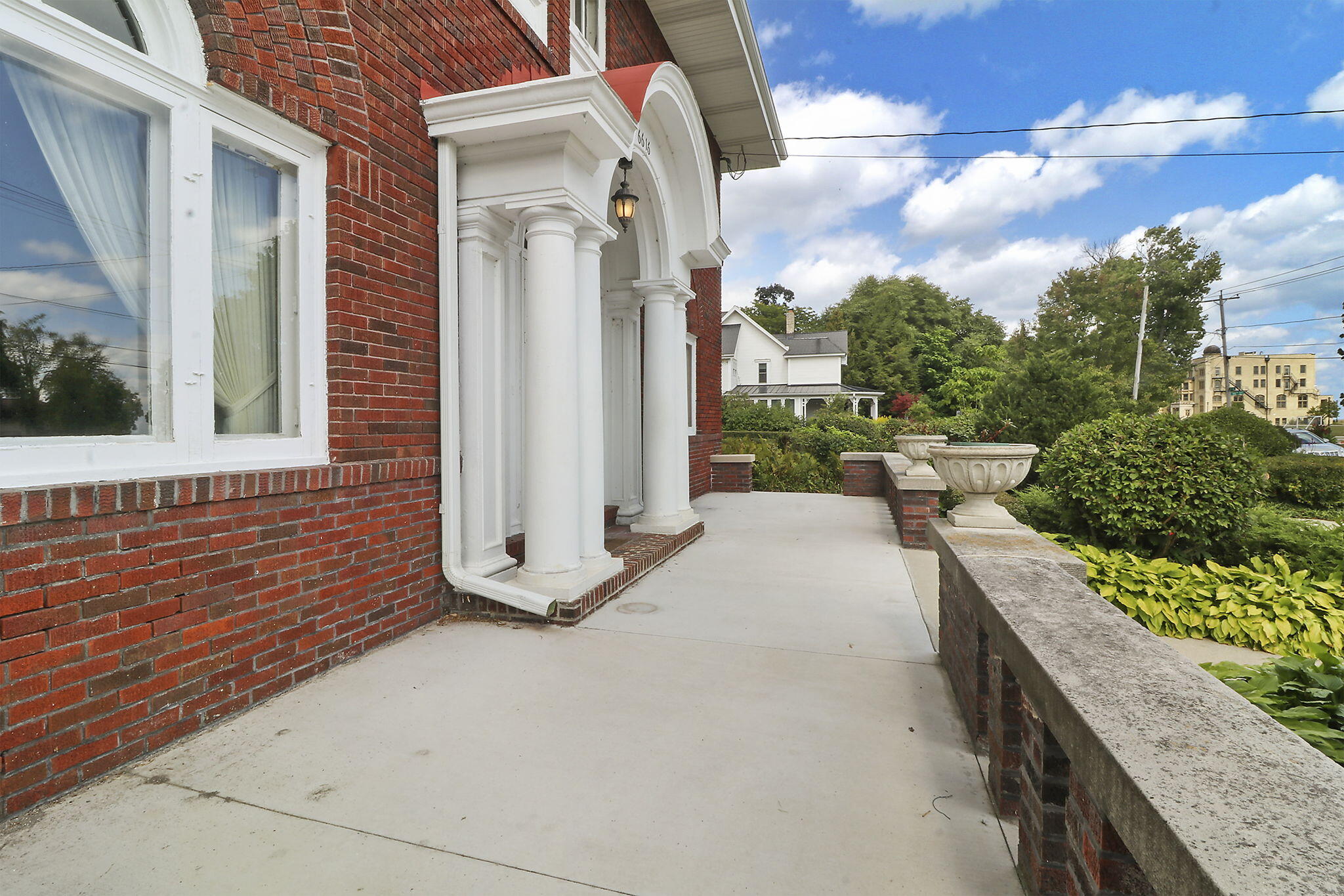 Kenosha, Wisconsin 53143, United States, 5 Bedrooms Bedrooms, ,3 BathroomsBathrooms,Residential,Active,205031