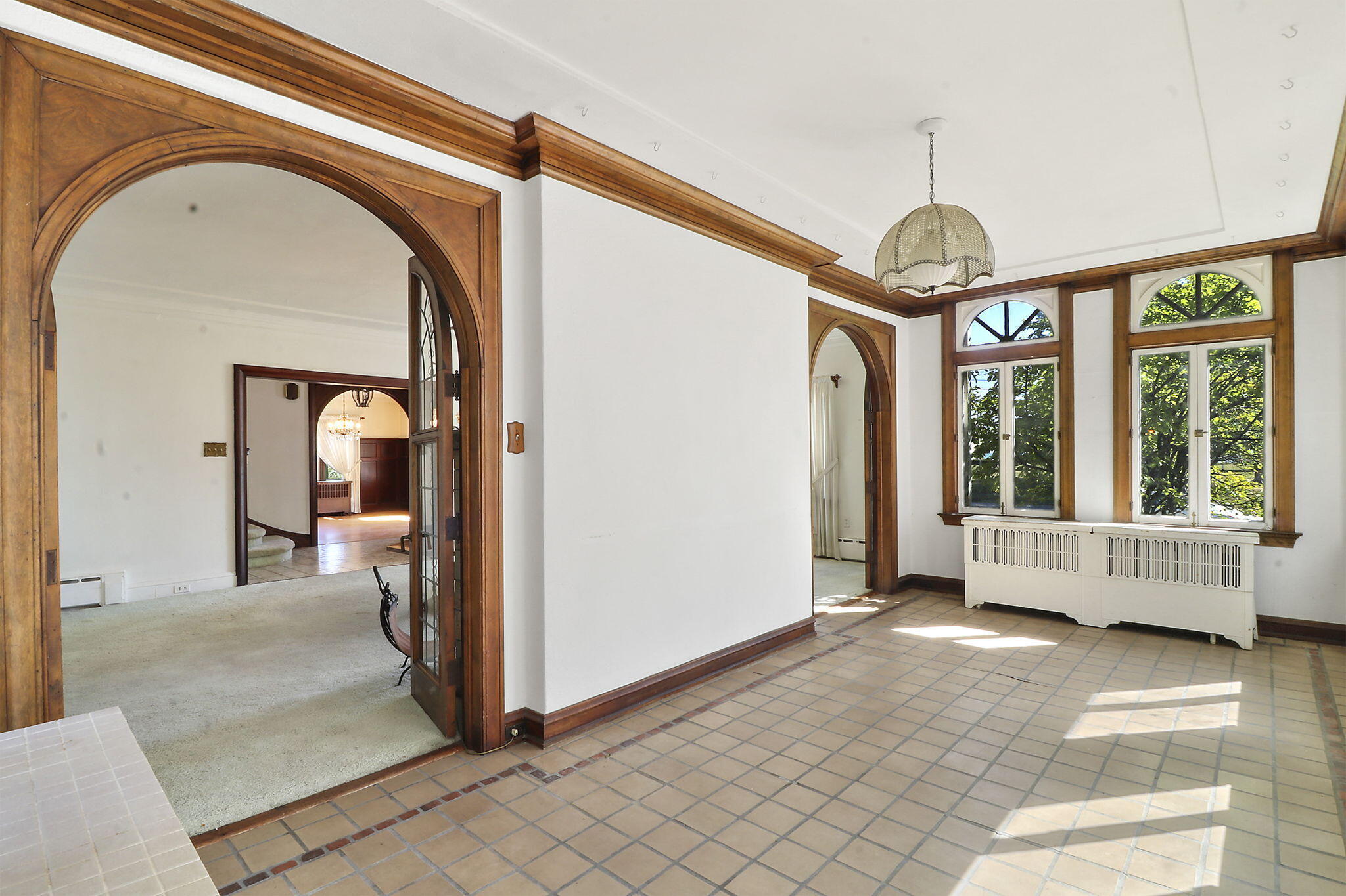 Kenosha, Wisconsin 53143, United States, 5 Bedrooms Bedrooms, ,3 BathroomsBathrooms,Residential,Active,205031