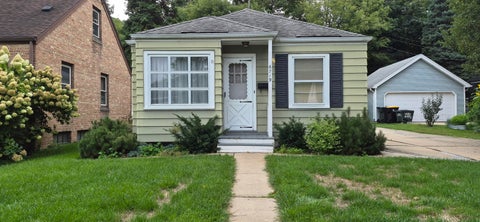 Photo of 6719 Hillside Ln, Wauwatosa, WI 53213 (MLS # 1979296)