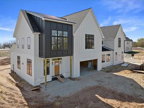 496 Bastle Wynd -, Port Washington, WI 53074 - #: 1917260