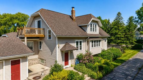 Photo of 2029 W Donges Bay Rd, Mequon, WI 53092 (MLS # 1967167)