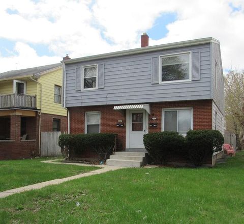 Photo of 4645 W Fond Du Lac Ave, Milwaukee, WI 53216 (MLS # 1958717)
