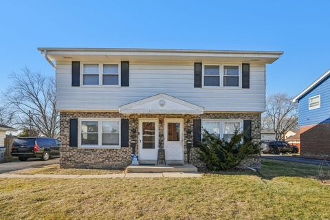 Photo of 4911 N 105th St, Milwaukee, WI 53225 (MLS # 1947678)
