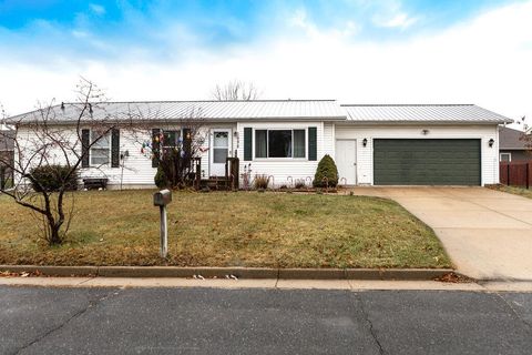 Photo of 1698 River Rd, Sparta, WI 54656 (MLS # 1943963)