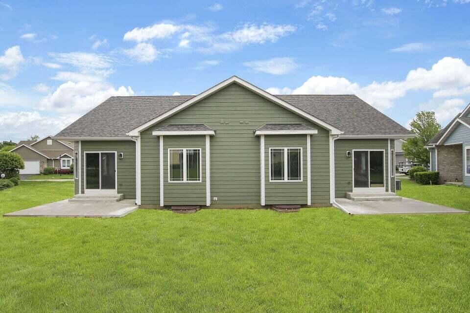 Twin Lakes, Wisconsin 53181, United States, 3 Bedrooms Bedrooms, ,3 BathroomsBathrooms,Residential,Active,184757