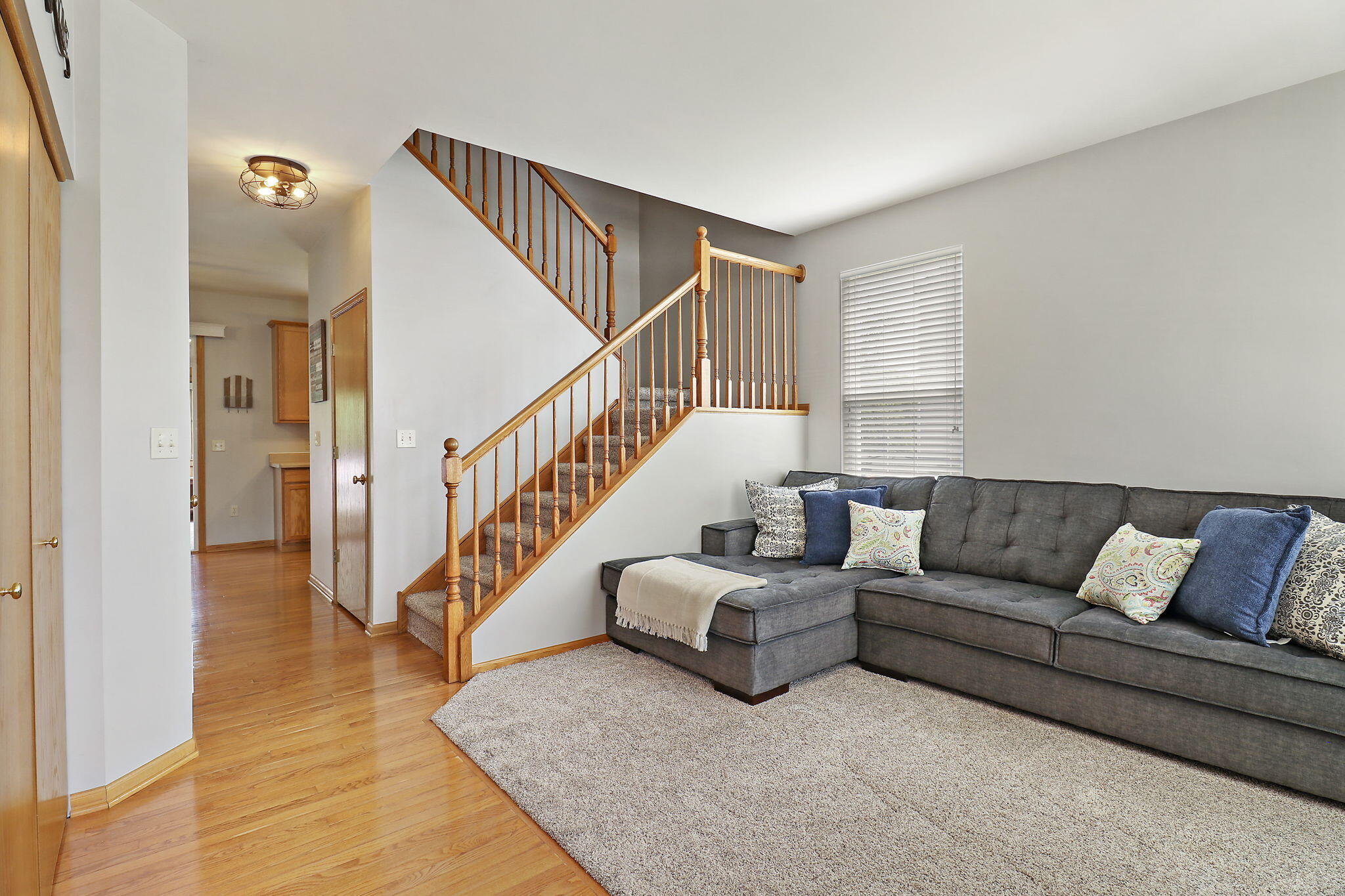 Kenosha, Wisconsin 53142, United States, 4 Bedrooms Bedrooms, ,3 BathroomsBathrooms,Residential,Pending,130717