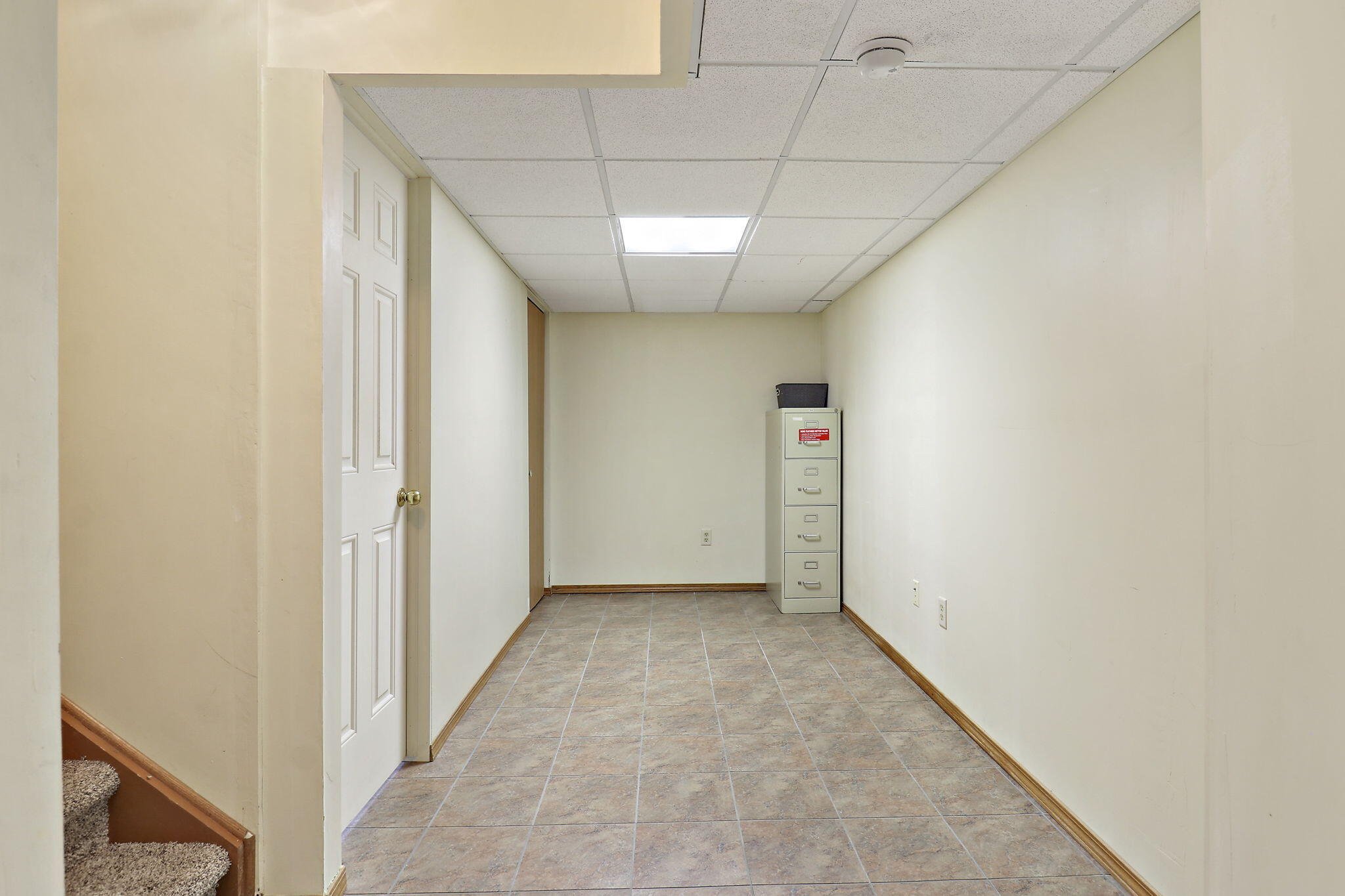 Kenosha, Wisconsin 53142, United States, 4 Bedrooms Bedrooms, ,3 BathroomsBathrooms,Residential,Pending,130717