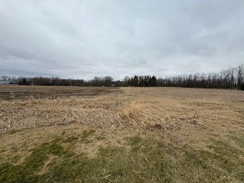 Photo of 9720 Burlington Rd, Somers, WI 53144 (MLS # 1951103)