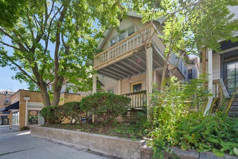 Photo of 1972 N Farwell Ave, Milwaukee, WI 53202 (MLS # 1974044)