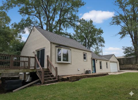 Photo of 1421 S 168th St, New Berlin, WI 53151 (MLS # 1936208)