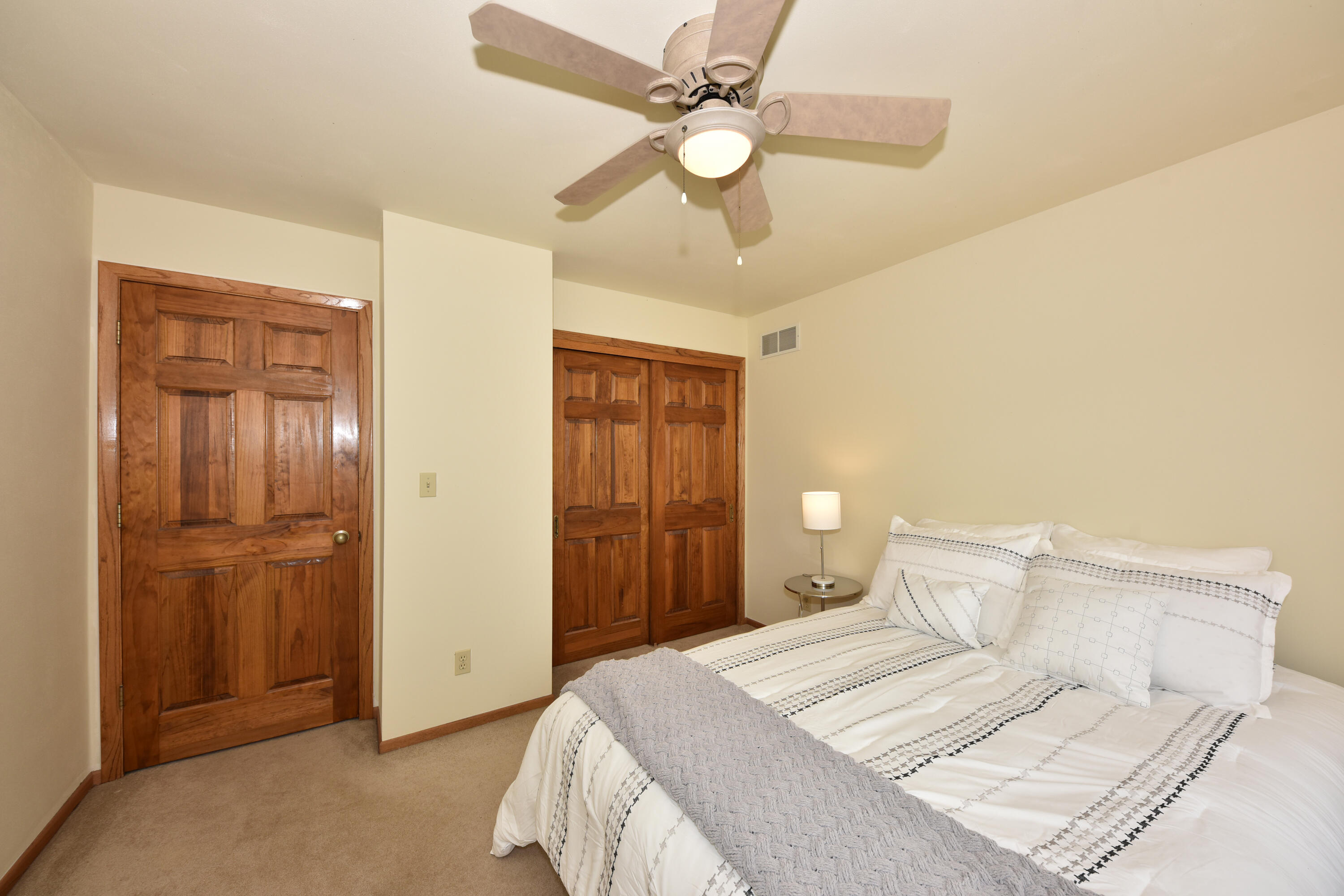 Menomonee Falls, Wisconsin 53051, United States, 4 Bedrooms Bedrooms, ,3 BathroomsBathrooms,Residential,Active,179230