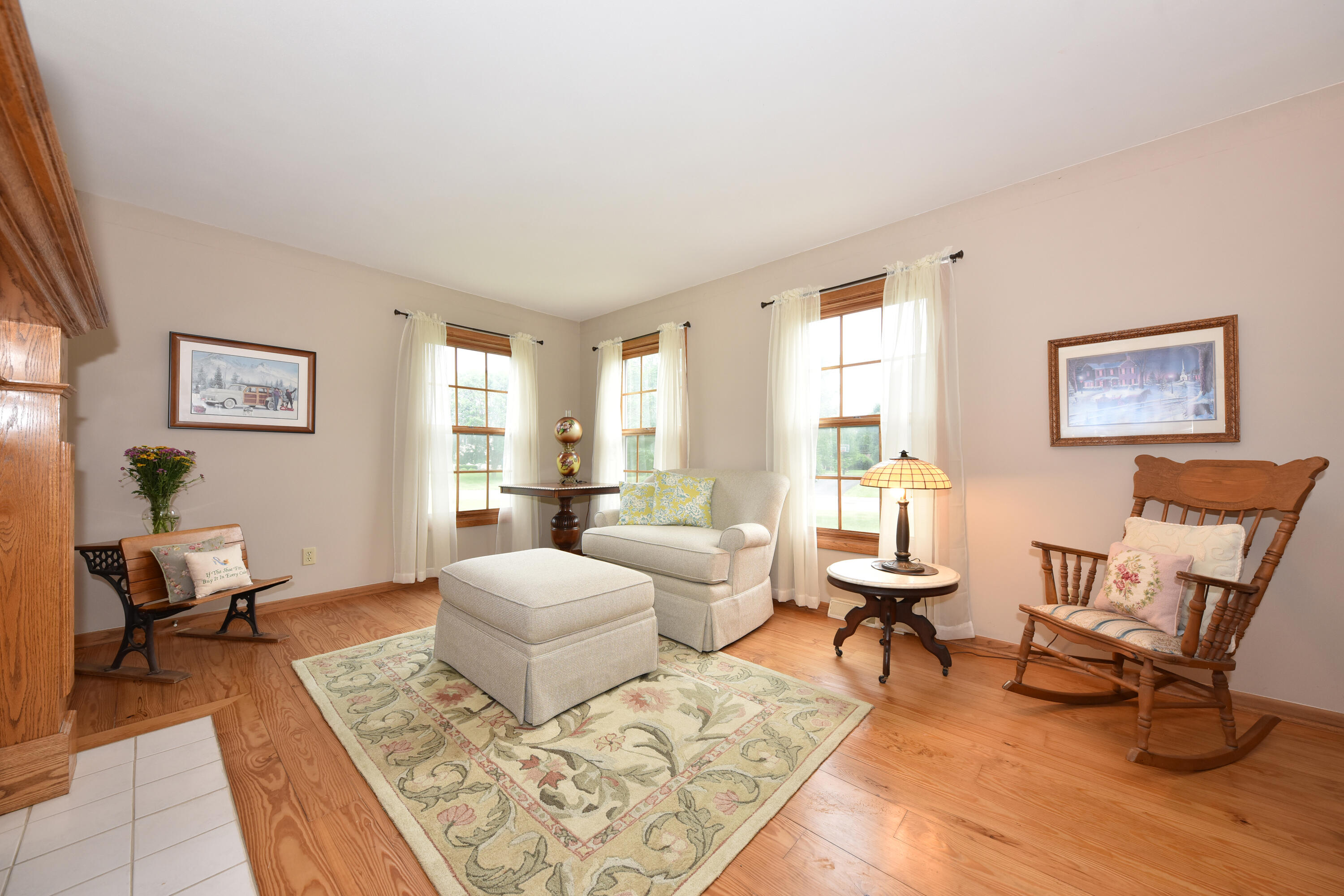 Menomonee Falls, Wisconsin 53051, United States, 4 Bedrooms Bedrooms, ,3 BathroomsBathrooms,Residential,Active,179230