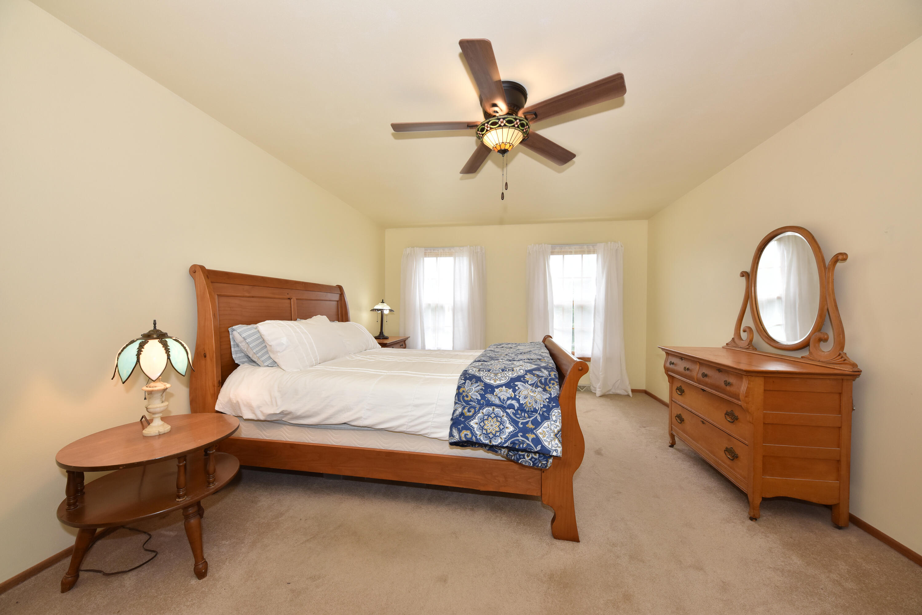 Menomonee Falls, Wisconsin 53051, United States, 4 Bedrooms Bedrooms, ,3 BathroomsBathrooms,Residential,Active,179230