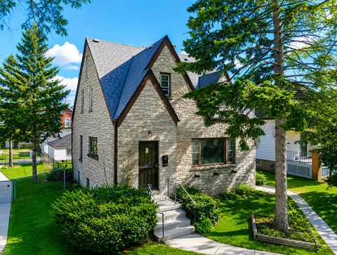 Photo of 3444 N 41 St, Milwaukee, WI 53216 (MLS # 1961819)