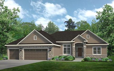 Photo of N56W20728 Carnoustie Way, Menomonee Falls, WI 53051 (MLS # 1964507)