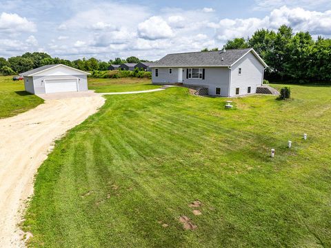 Photo of W8320 County Road Z -, Onalaska, WI 54650 (MLS # 1973527)