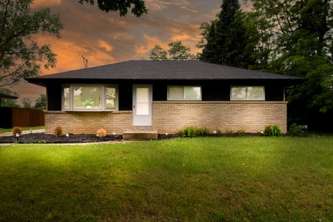 Photo of 6655 N 84th St, Milwaukee, WI 53224 (MLS # 1970314)