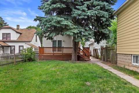 Photo of 3252 N 40th St, Milwaukee, WI 53216 (MLS # 1947052)