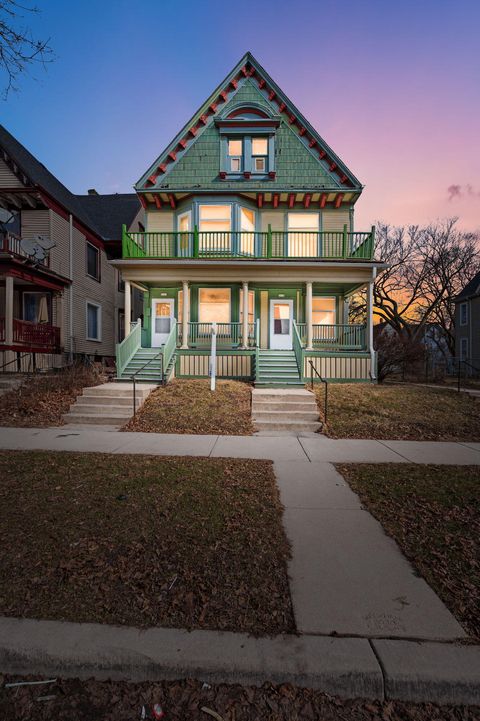 Photo of 2664 N 2nd St, Milwaukee, WI 53212 (MLS # 1951185)
