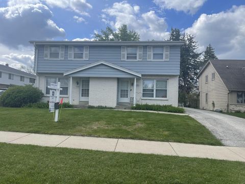 Photo of 9105 W Howard Ave, Greenfield, WI 53228 (MLS # 1963495)