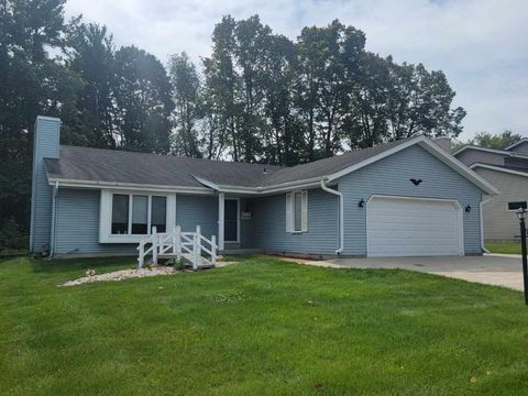 Photo of N76W15355 Countryside Ln, Menomonee Falls, WI 53051 (MLS # 1935122)