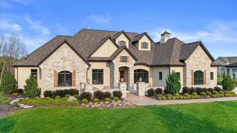 Photo of 4790 Westridge Dr, Brookfield, WI 53045 (MLS # 1975288)