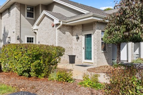 18740 Emerald Cir, Brookfield, WI 53045 - #: 1937348