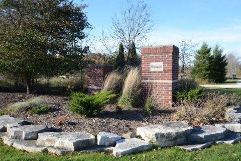 Photo of 12957 N Highgate Ct, Mequon, WI 53097 (MLS # 1905489)