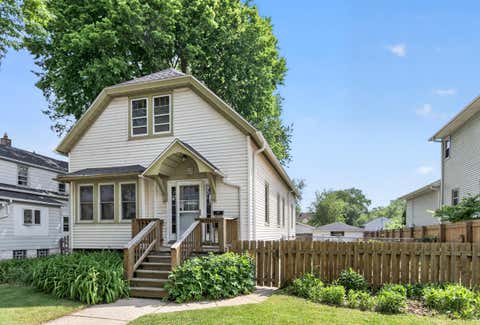 Photo of 2832 S Burrell St, Milwaukee, WI 53207 (MLS # 1964296)