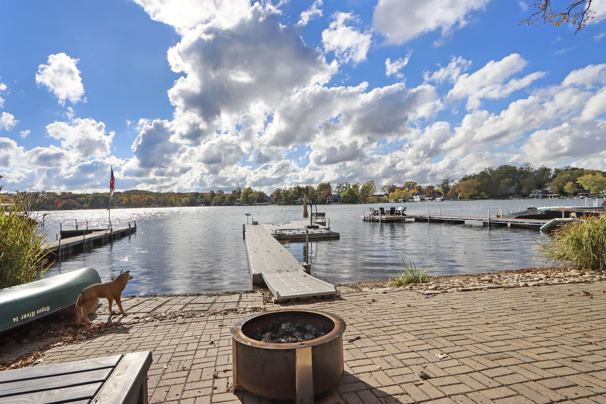 Twin Lakes, Wisconsin 53181, United States, 5 Bedrooms Bedrooms, ,3 BathroomsBathrooms,Residential,Active,253076